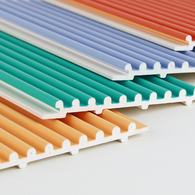Co прессовал деревянные пластиковые составные панели стены PVC 15mm